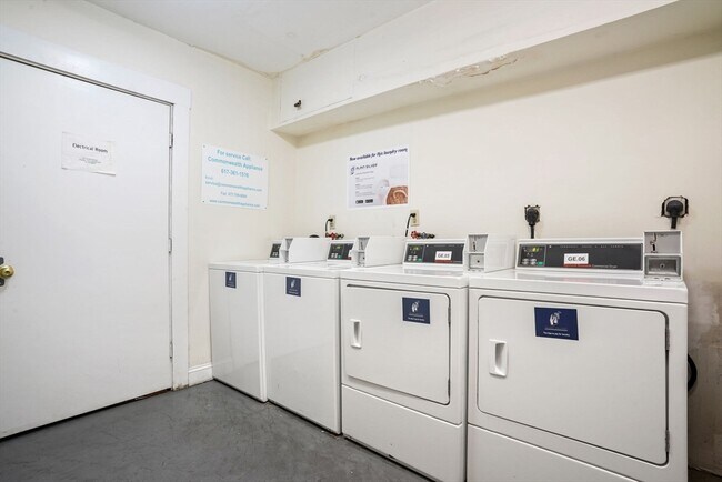 Building Photo - 533 Columbus Ave