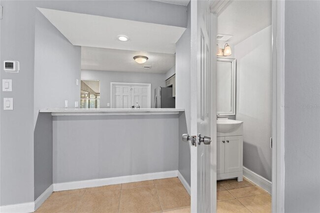 Building Photo - 3108 Windover Ave