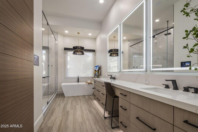 Building Photo - 17444 N 79th St