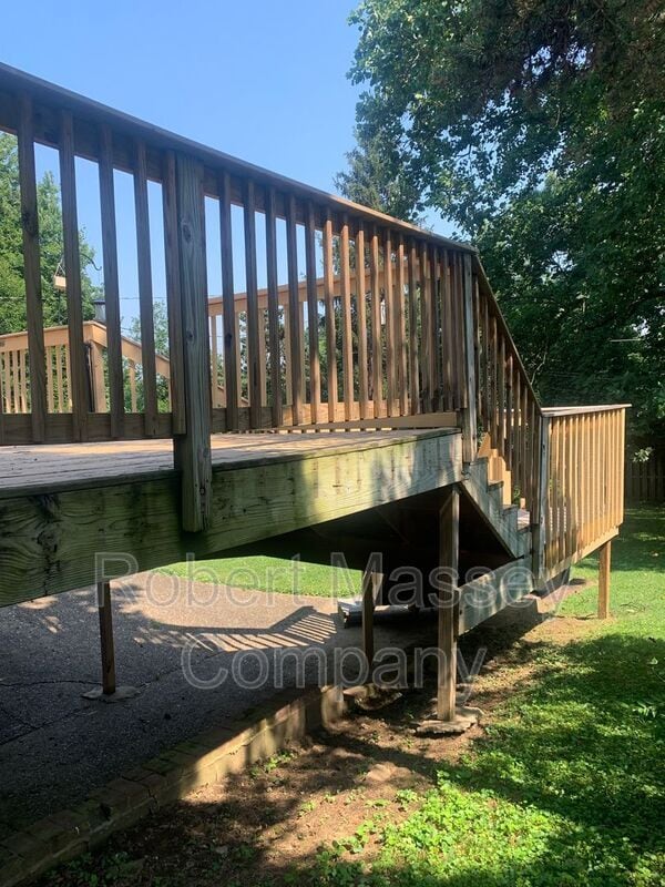 Building Photo - 2546 Woodcreek Rd