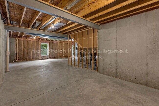 Building Photo - 31873 Tea Olive Dr