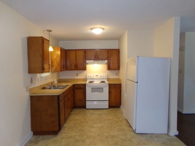 Building Photo - Havelock Home in College Park Subdivision