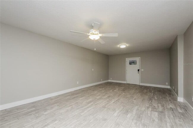 Building Photo - 1805 Simonton Ave