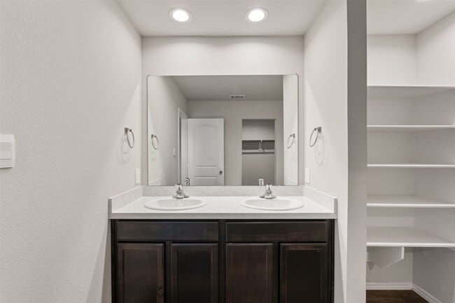 Building Photo - 14805 Prickly Pear Cv