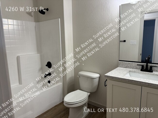 Building Photo - 4260 W 31st Pl