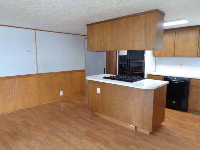 Building Photo - 1225 E Casino Rd