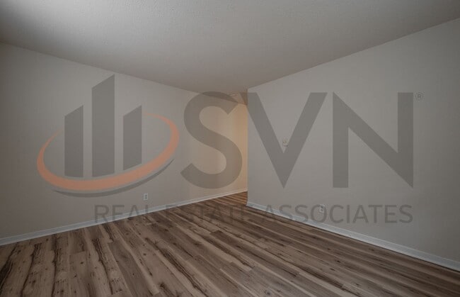 Building Photo - 910 Fiske St