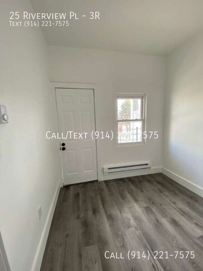 Building Photo - 25 Riverview Pl