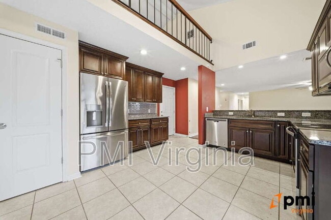 Building Photo - 5413 Brookfield Dr