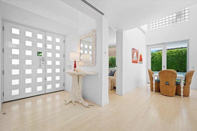 Building Photo - 1600 N Ocean Blvd