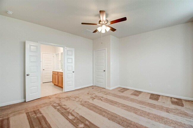 Building Photo - 18827 Carlisle Landing Ln