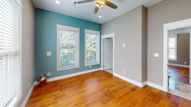 Building Photo - 1319 Forest Ave