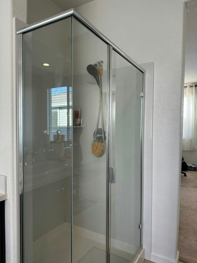 Building Photo - 18076 Calaveras Dr