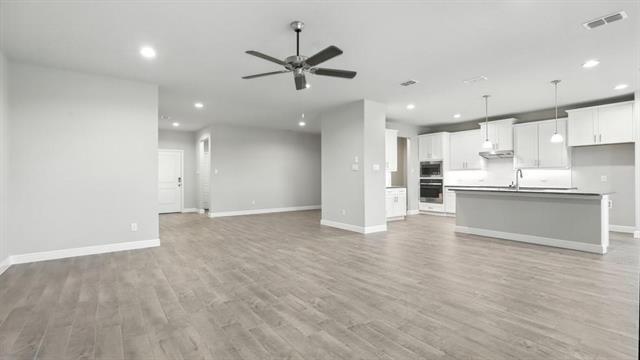 Building Photo - 304 Lelo Ln
