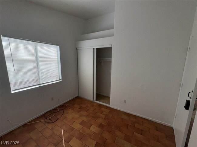 Building Photo - 3621 Covewick Dr