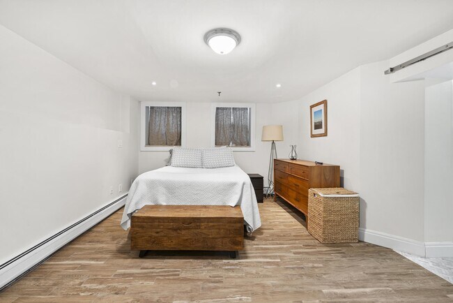 Building Photo - 54 MAGNOLIA Ave