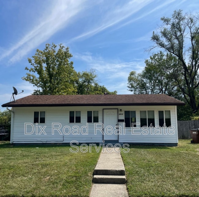 Primary Photo - 4910 Porterfield Dr