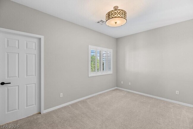 Building Photo - 9161 Tudor Park Pl