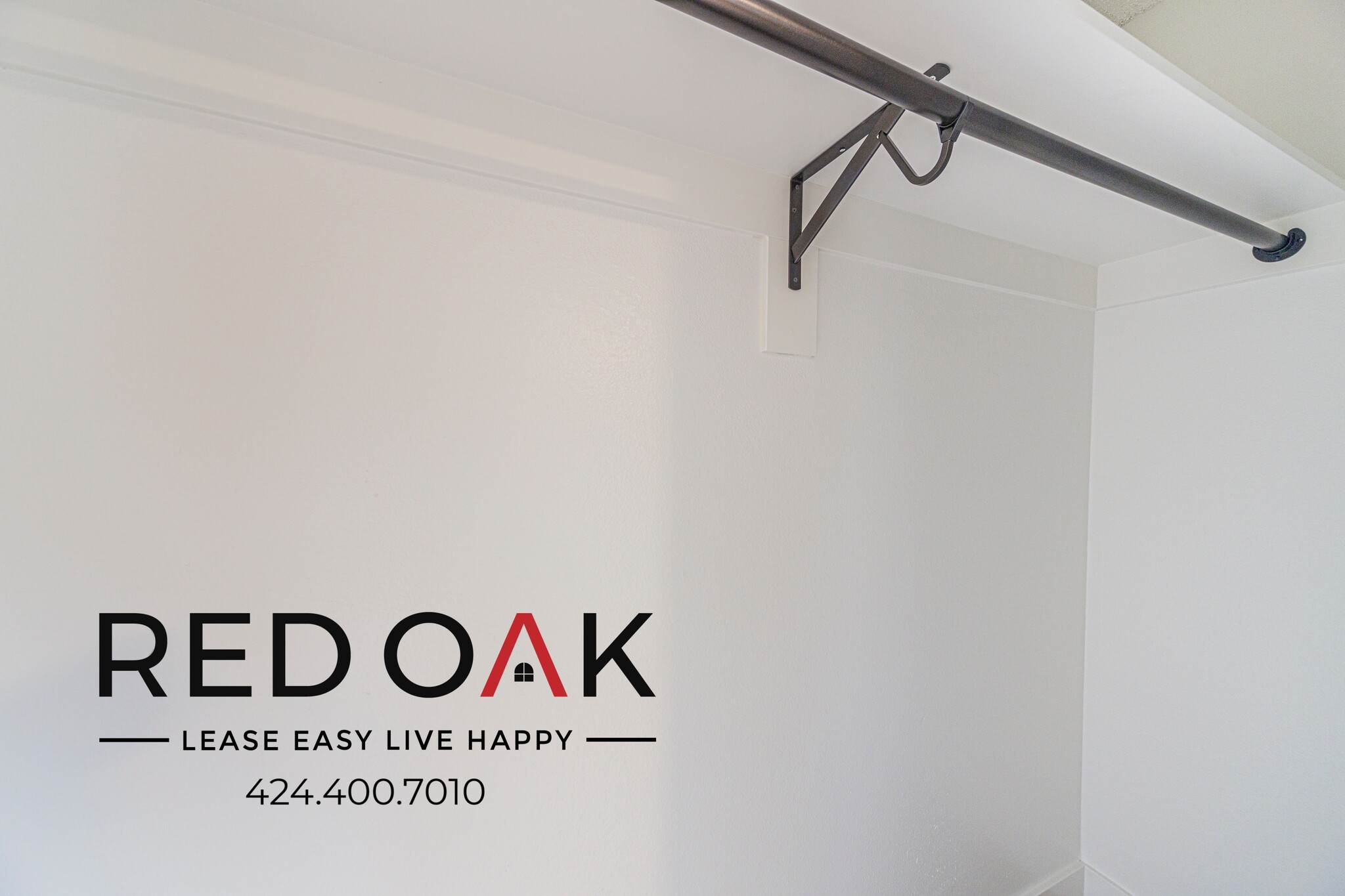 Building Photo - 13910 Sayre St