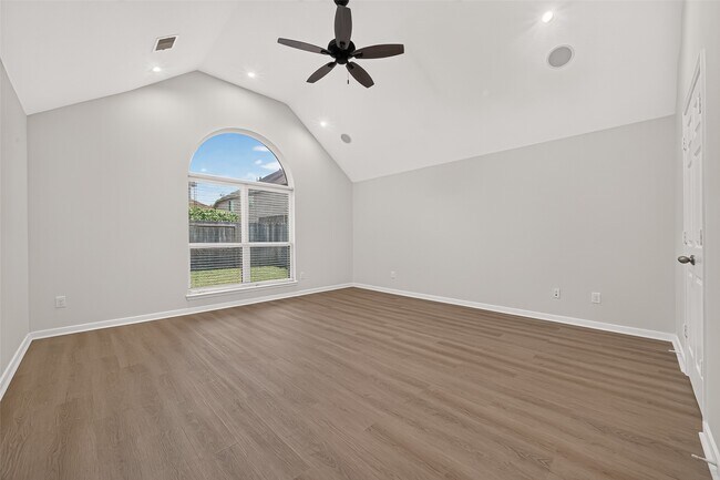 Building Photo - 5607 Granite Falls Ln