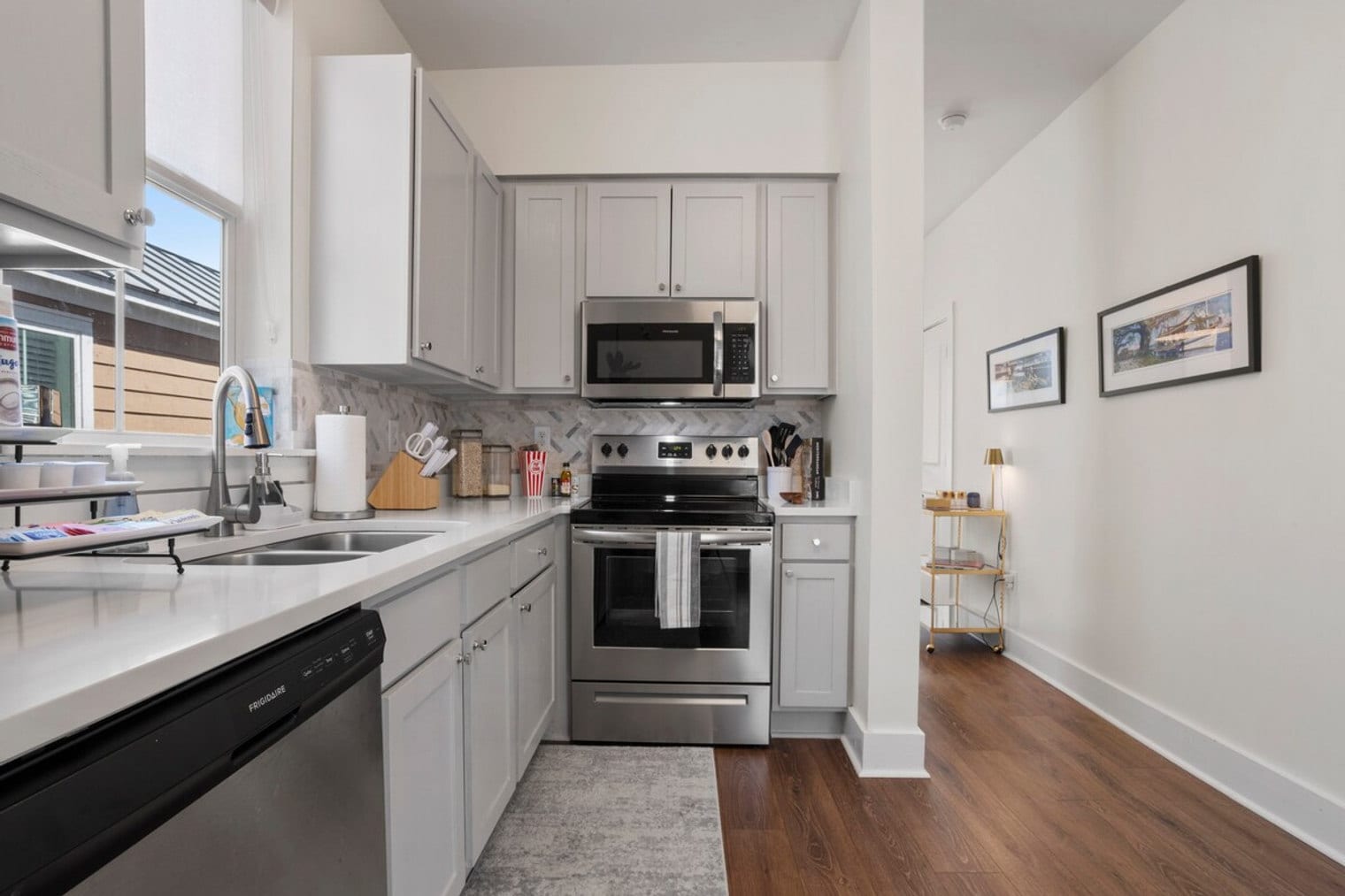 Building Photo - 2207 Government St