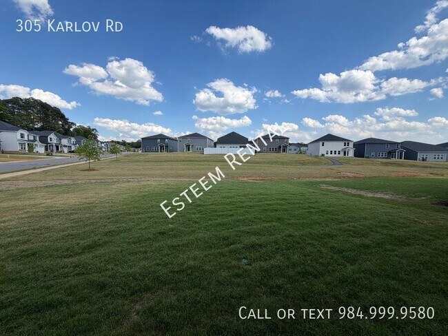 Building Photo - 305 Karlov Rd