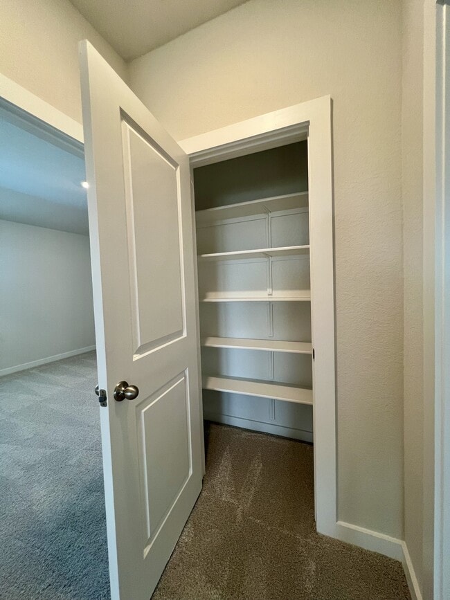 Building Photo - 14426 Daphne Bnd