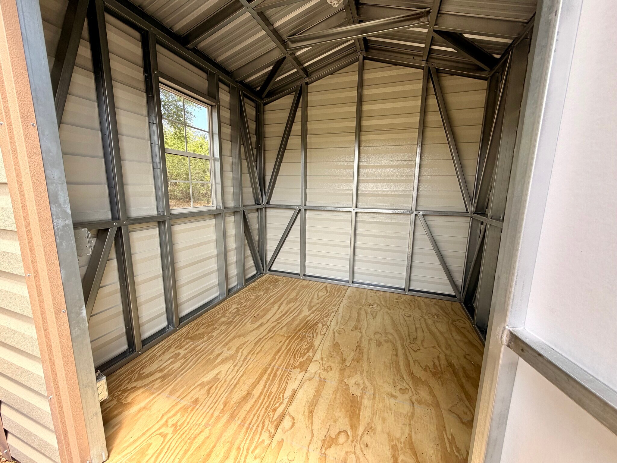 Building Photo - 8826 Bluebell St