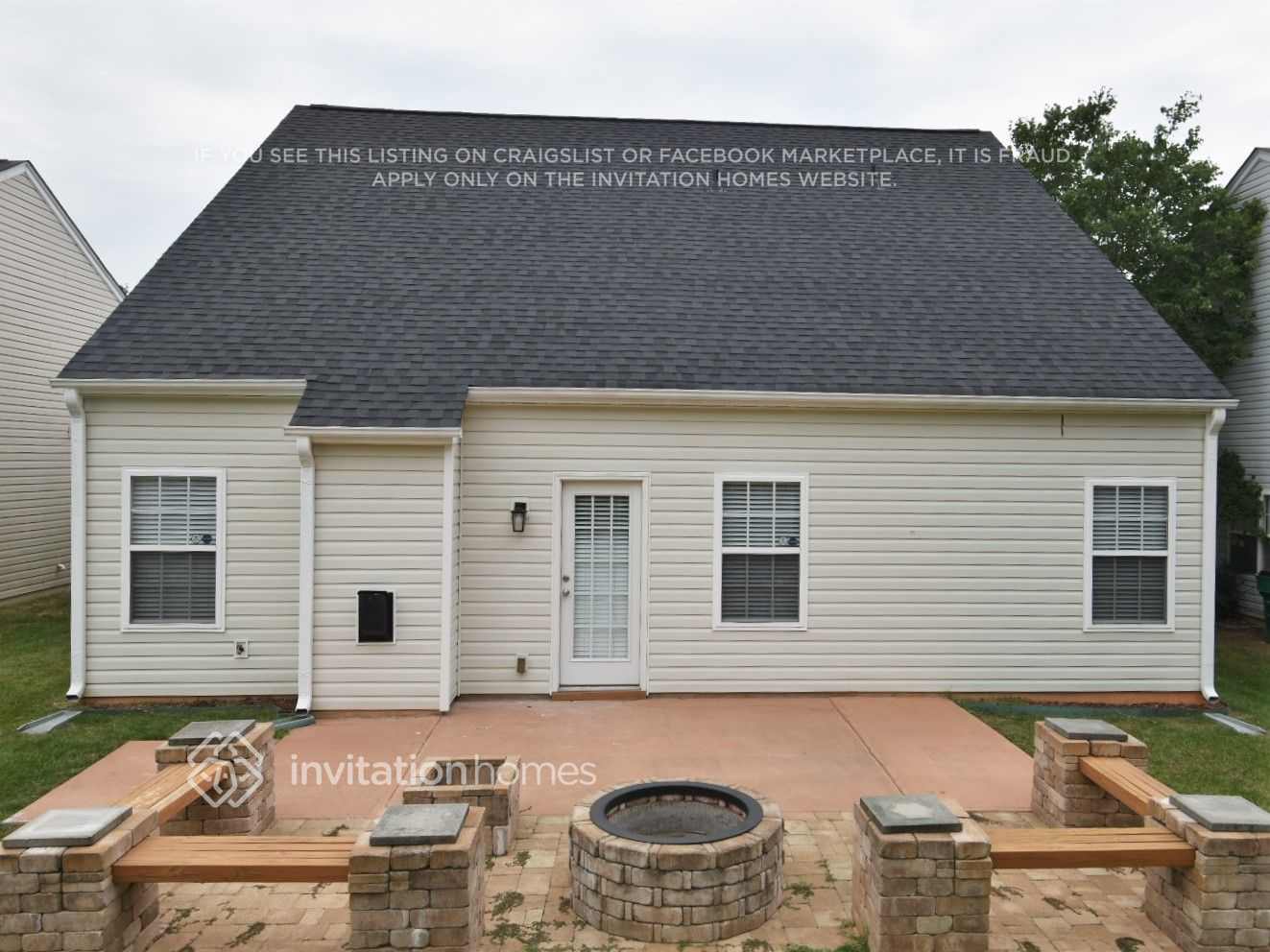 Building Photo - 10736 Glenluce Ave