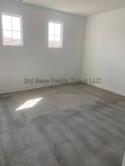Building Photo - 3336 N 300th Dr