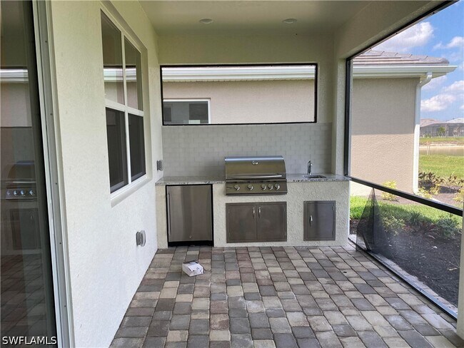 Building Photo - 16729 Siesta Drum Wy