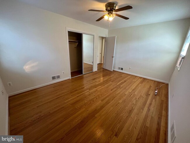 Building Photo - 2926 1st St N