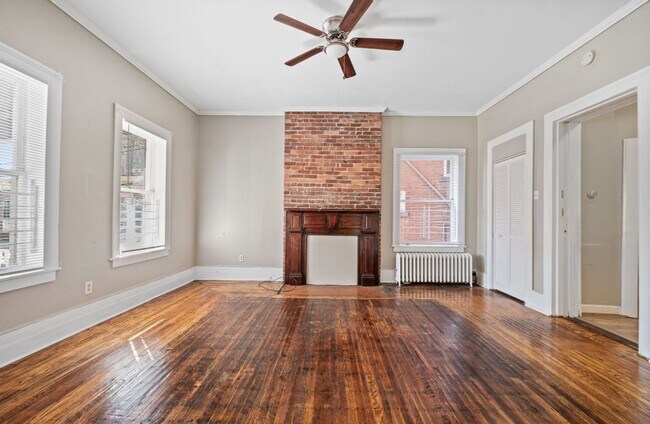 Building Photo - 259-261 N. Dithridge Street (Full Service)