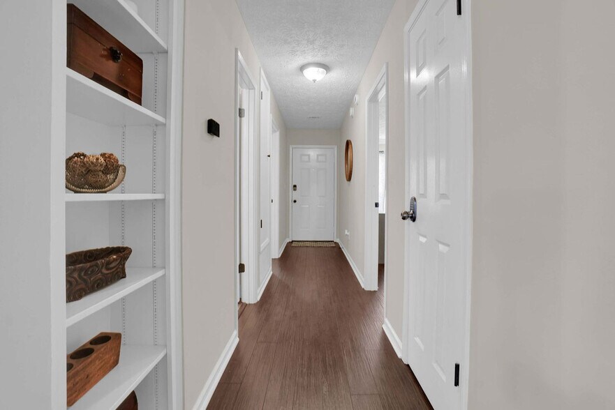 Building Photo - 4023 Ware Hill Dr