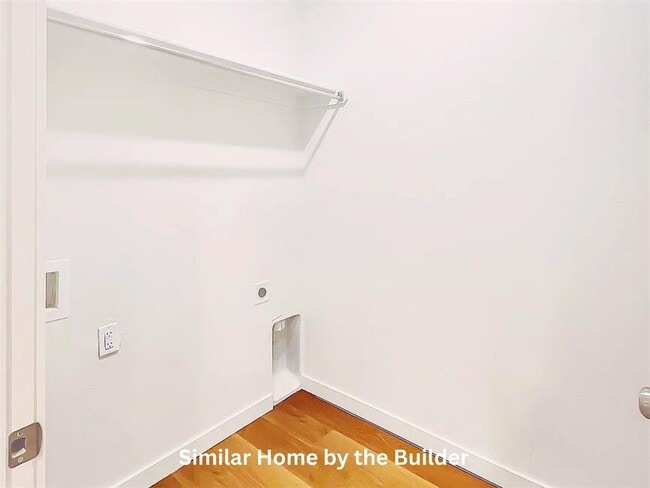 Building Photo - 2126 Charles Whitlow Ave