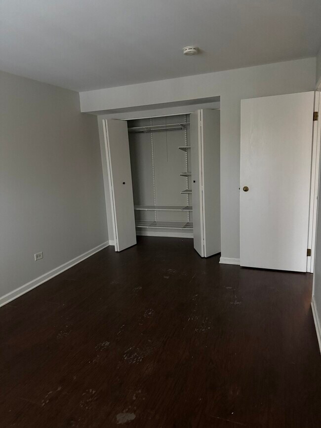 Building Photo - 2264 Abbeywood Dr