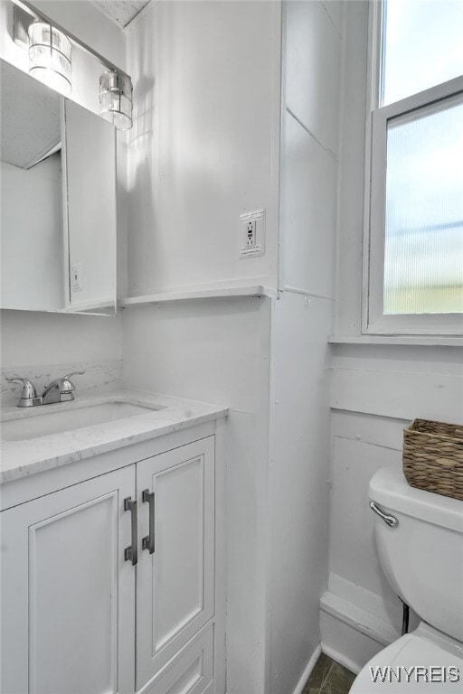 Building Photo - 102 Main St