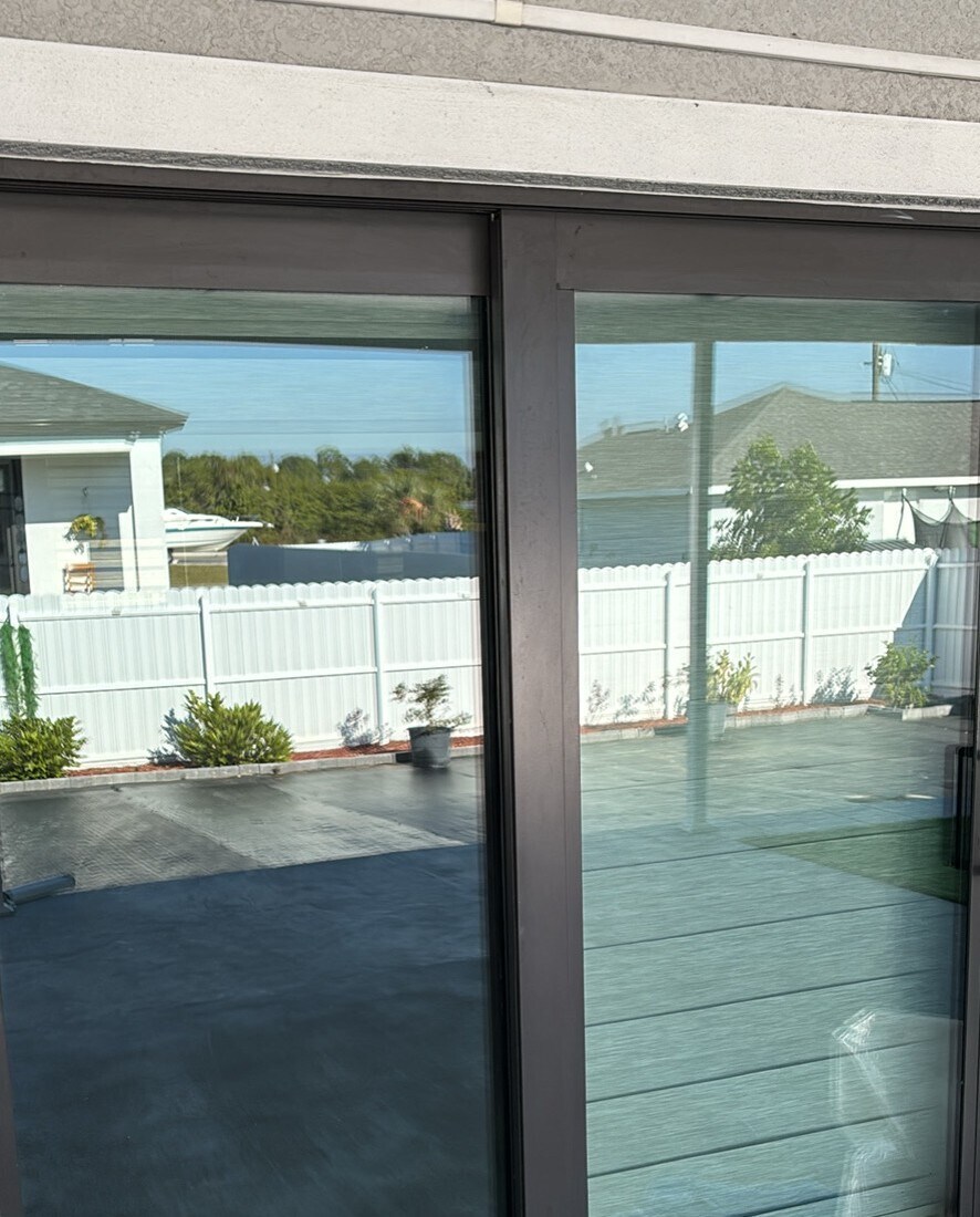 Terraza Techada - 8036 Oakleaf Cir
