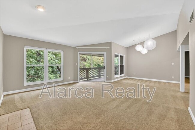Building Photo - 7425 Ashfield Ct