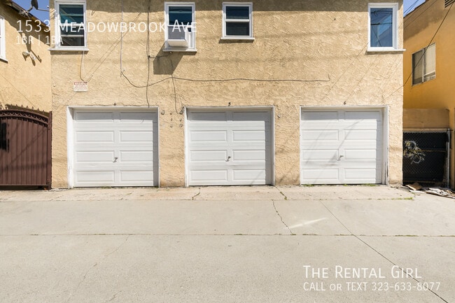 Building Photo - 1533 Meadowbrook Ave