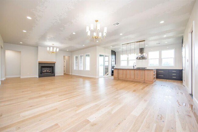 Building Photo - 2920 Edgefield Ln