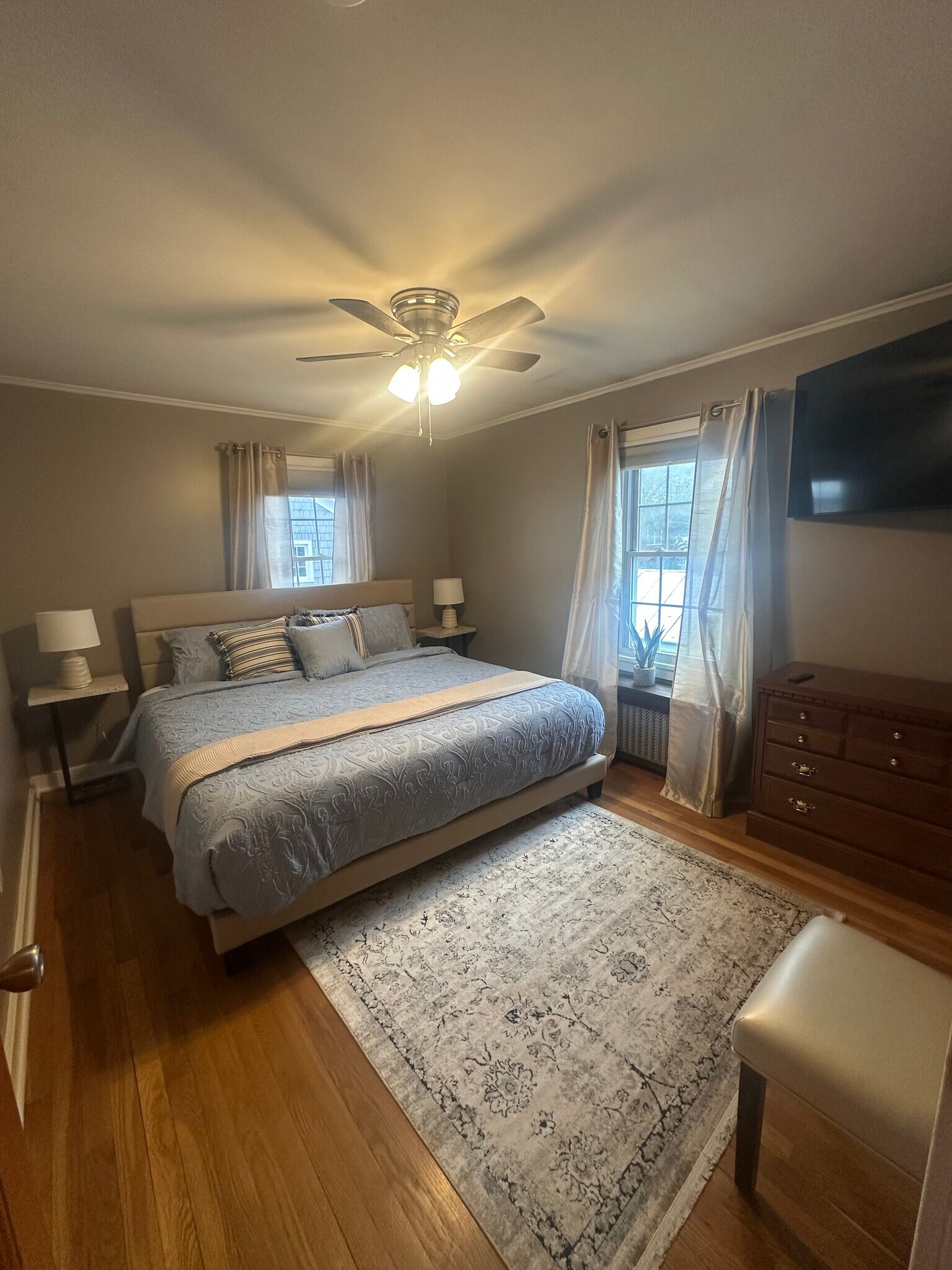 Building Photo - 175 Lake Ave