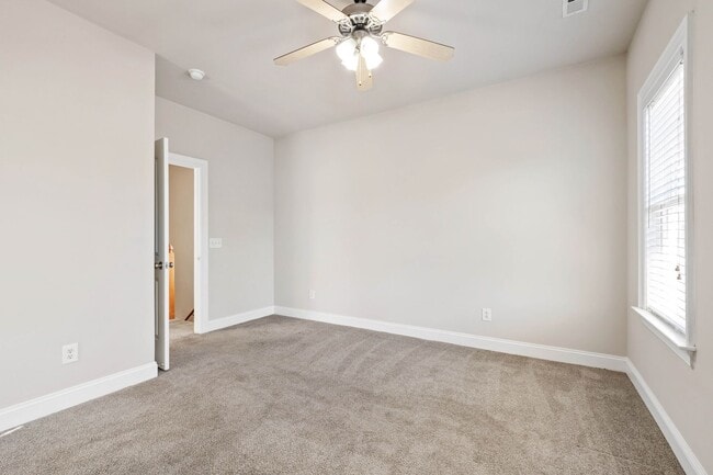 Building Photo - Charming and Move-In Ready 3BR Home | Prim...