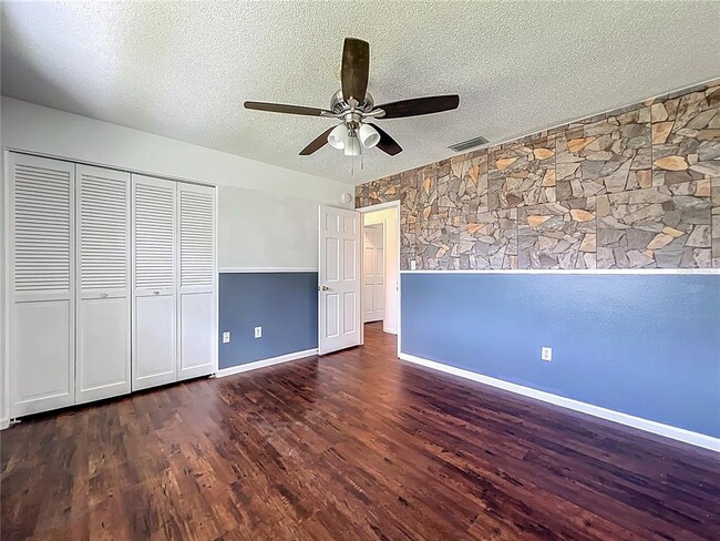 Building Photo - 1535 SE 37th Ave