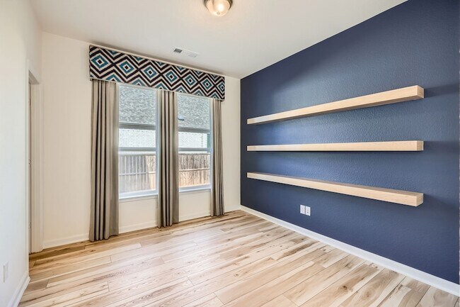 Building Photo - 17204 Clover Dr