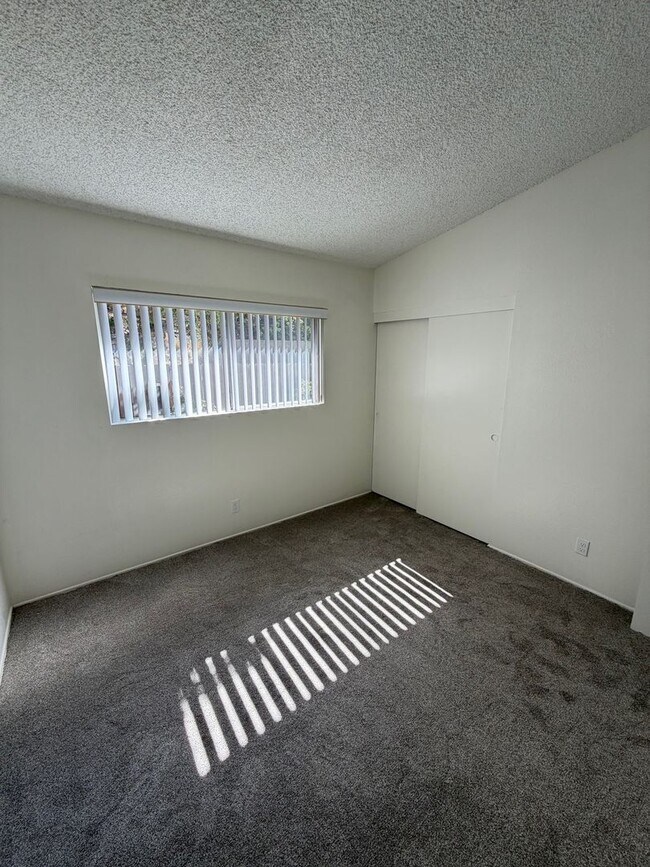 Building Photo - 3BR/2BA House in Rolando Village with 2 car garage, new paint and new carpet & flooring, Availabl...