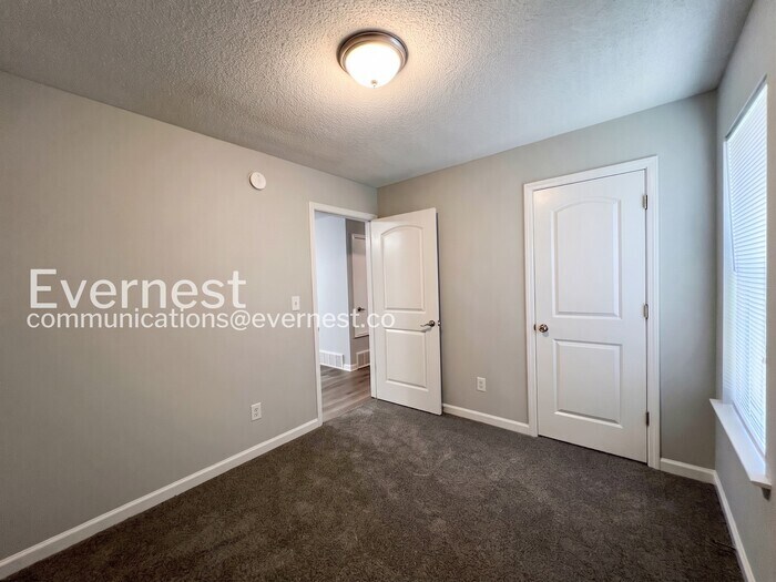 Building Photo - 1224 Whitten Rd