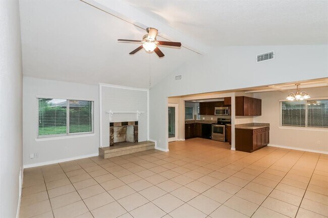 Building Photo - 16938 Worden Ln