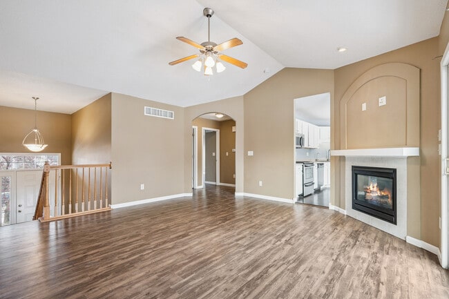 Building Photo - 2539 Catskill Ct