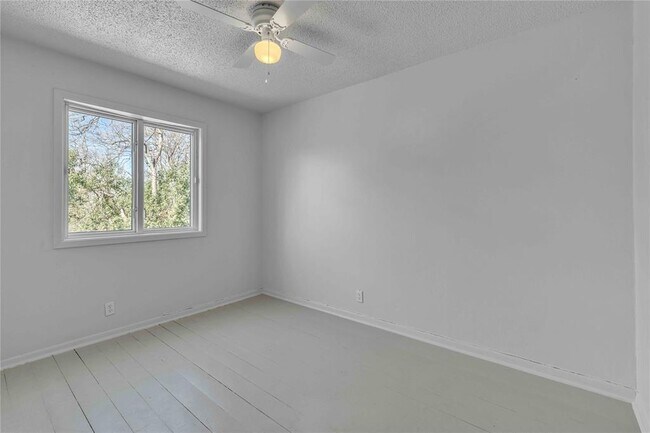 Building Photo - 5210 Woodrow Ave